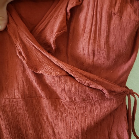 Francescas Miami Wrap Dress - Picture 4 of 6